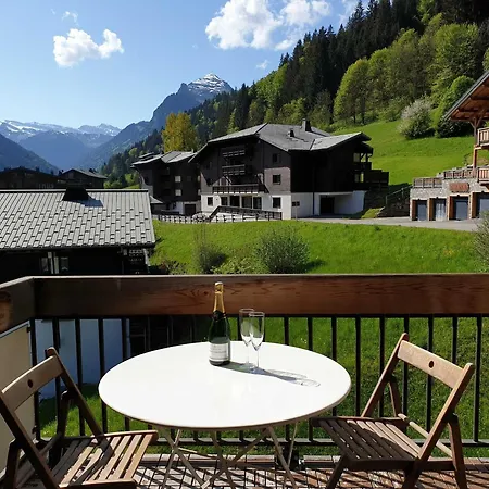Lumineux 2* A Morzine, Proche Pistes, Balcon Sud-est, Parking Prive, 2-4 Pers. - Fr-1-754-57 * Morzine